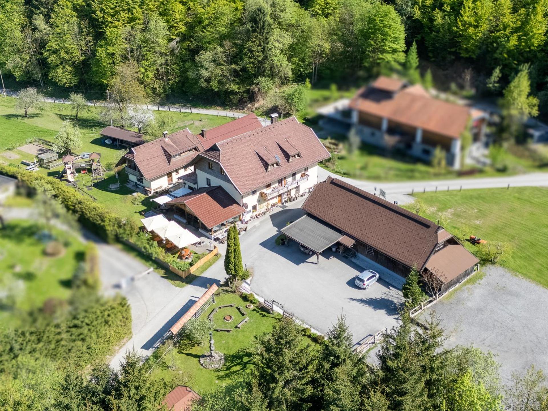 Gasthof Martinihof Latschach ober dem Faakersee Ngoại thất bức ảnh