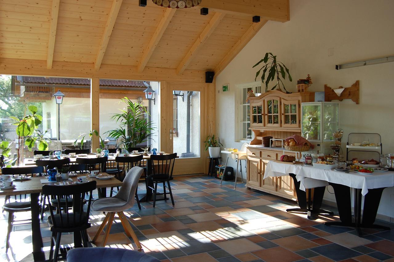 Gasthof Martinihof Latschach ober dem Faakersee Ngoại thất bức ảnh